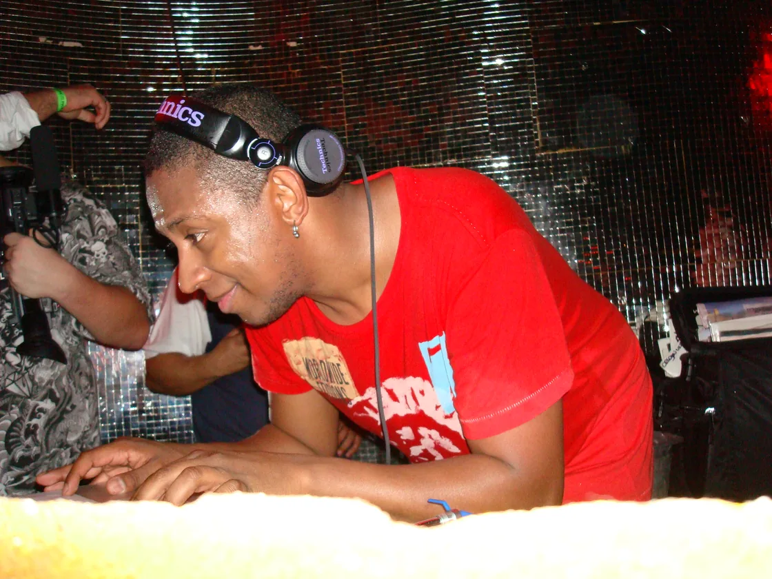 DJ Marky playing a record at the Lov.e club in Sao Paulo