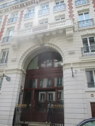 The entrance to the former Les Bains Douches nightclub at 7 rue du Bourg-l'Abbé, Paris